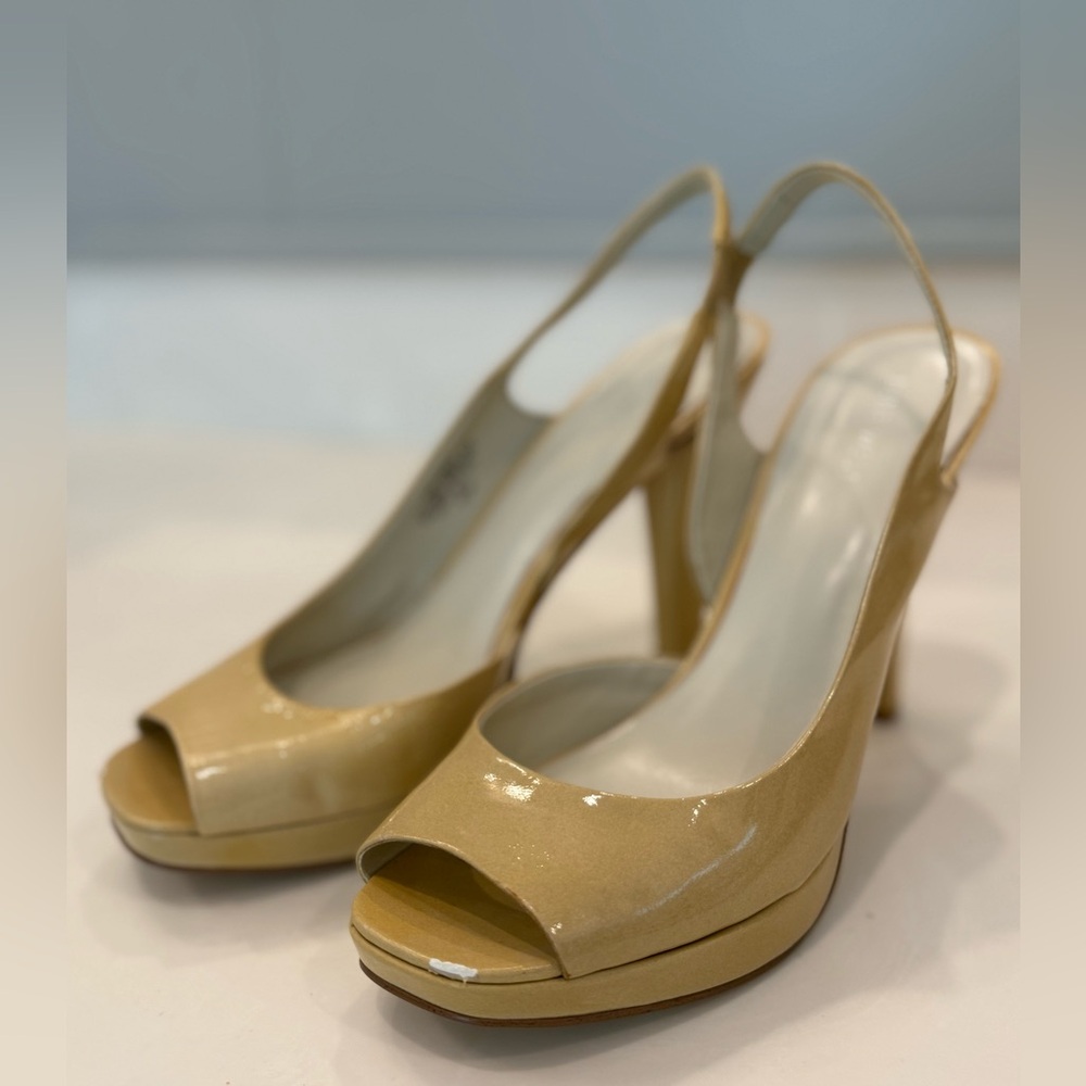 Nine West Glossy Tan Peep-Toe Heels